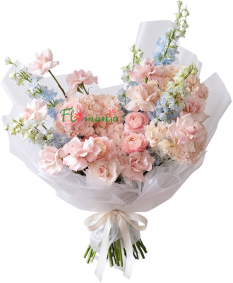 Букет  с гортензией, розами и дельфиниумом «Дыхание ангела»